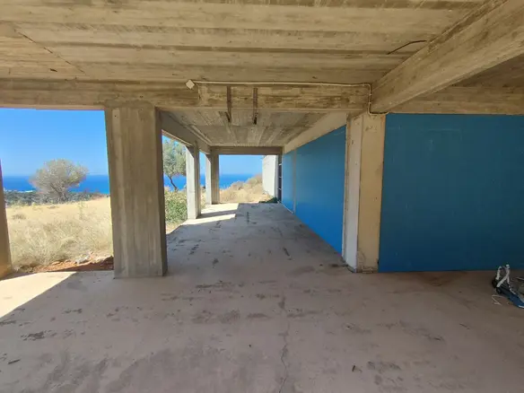 Detached House In Mallia, Greece (357 M²)