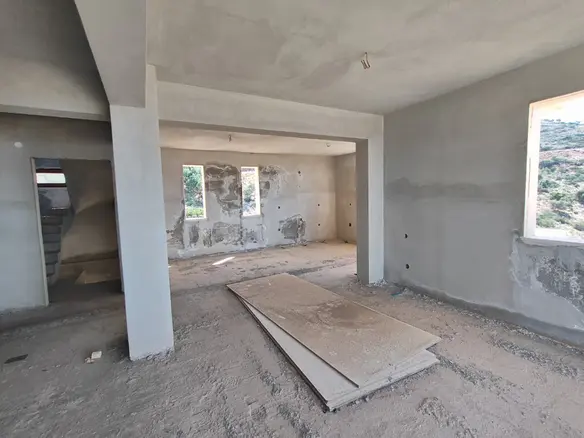 Detached House In Mallia, Greece (357 M²)