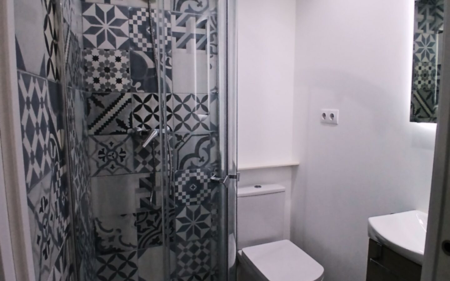 Apartment On Gran Via De Les Corts Catalanes With View