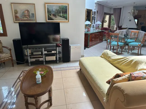 4-bedroom Villa In Anthidonos, Greece (585 M²)