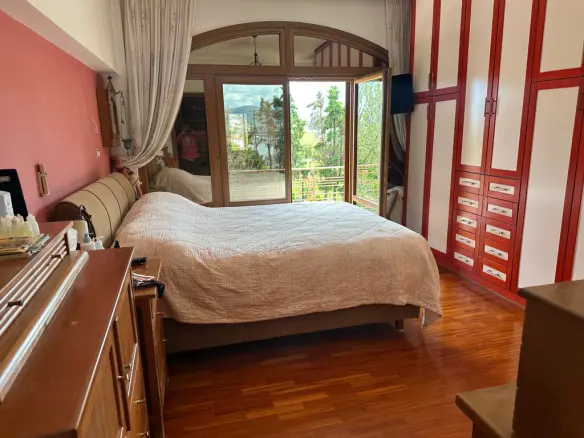 4-bedroom Villa In Anthidonos, Greece (585 M²)