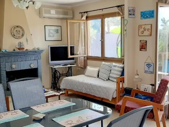 2-bedroom Detached House In Poligiros, Greece (100 M²)