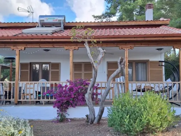 2-bedroom Detached House In Poligiros, Greece (100 M²)