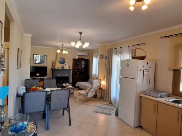 2-bedroom Detached House In Poligiros, Greece (100 M²)