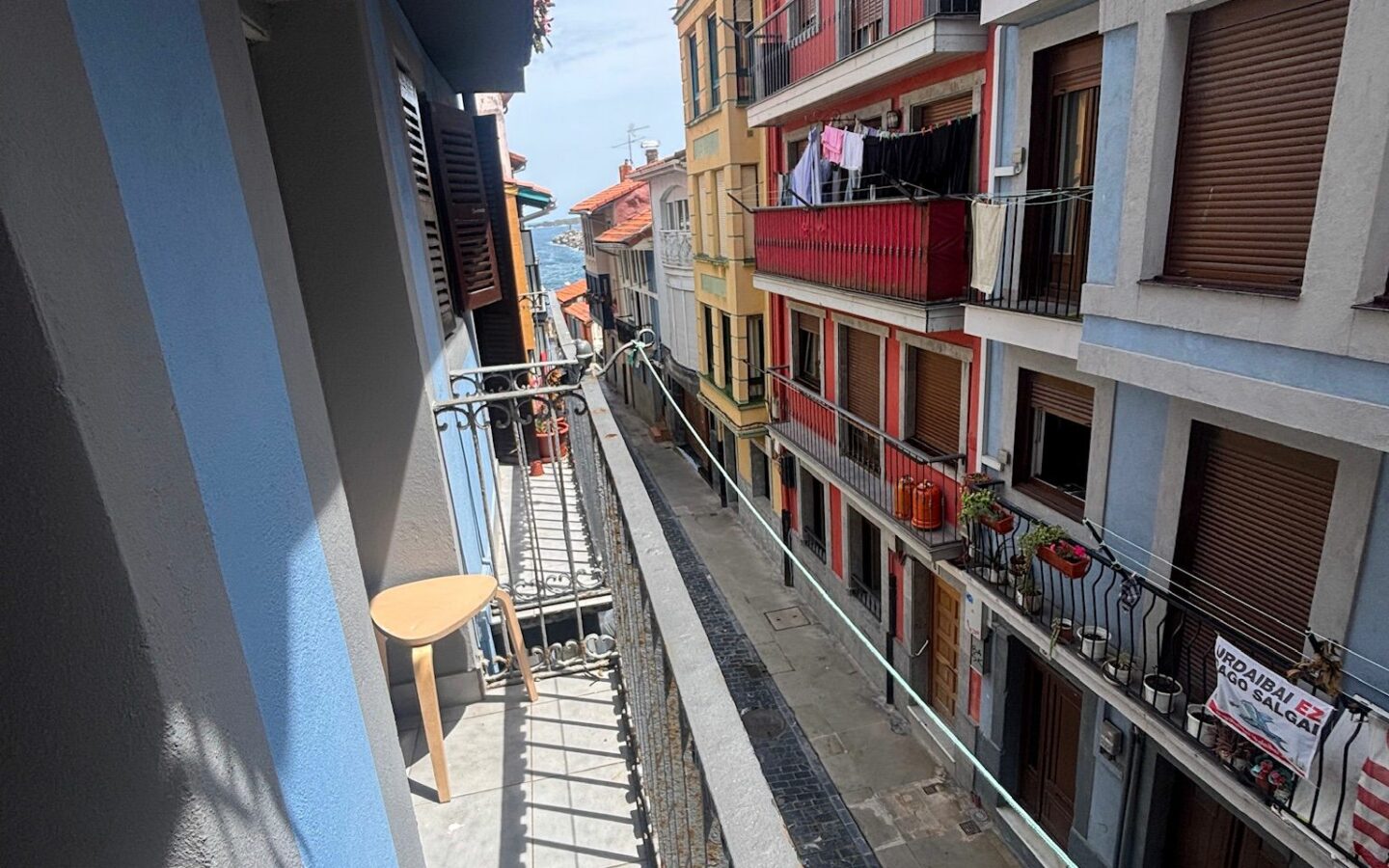 Apartment With Balcony Located In Central Bermeo