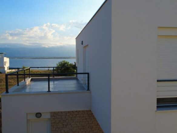 Modern Seafront Villa With Panoramic Sea Views – Island Of Vir, Croatia