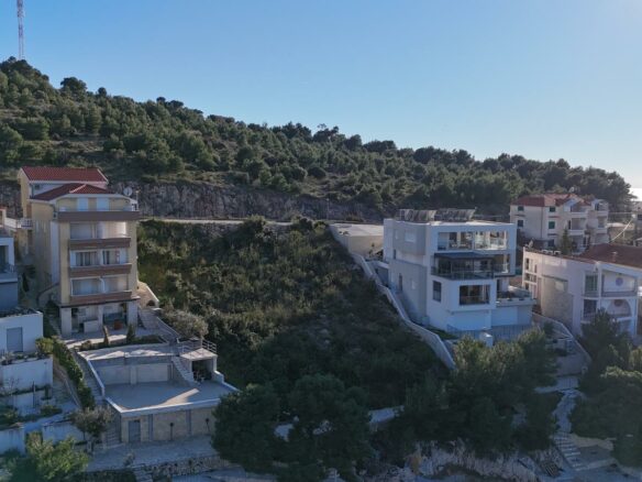 Exclusive Land Opportunity In Primosten