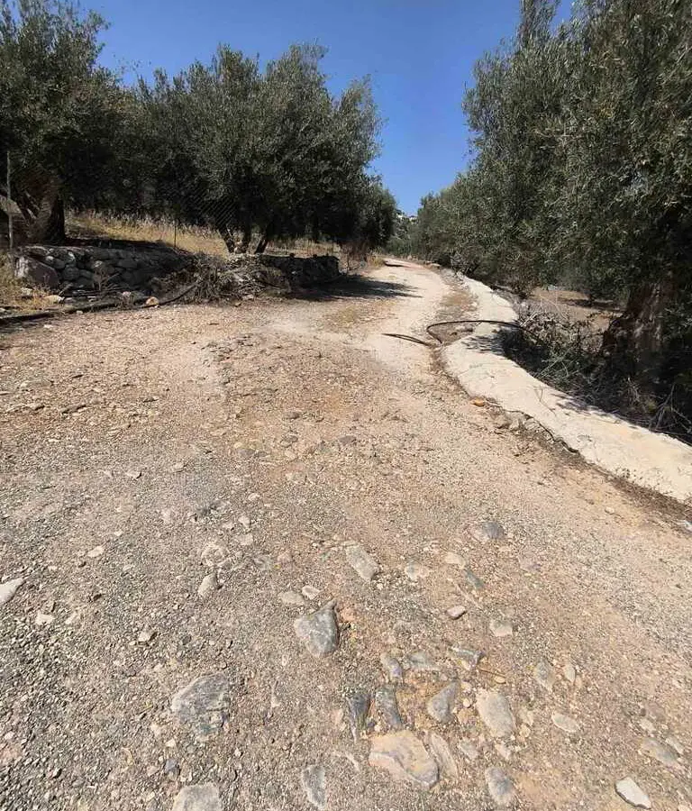 Land Parcel 2049 M² Located In Crete