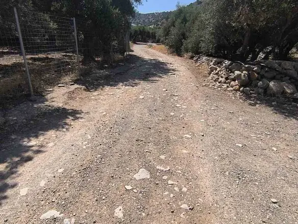 Land Parcel 2049 M² Located In Crete