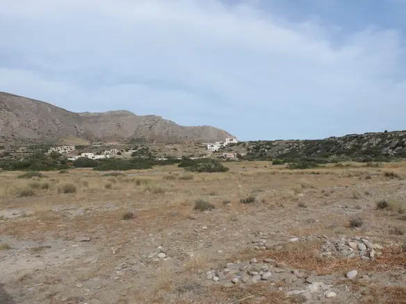 Expansive 99000 M² Land Parcel In Crete