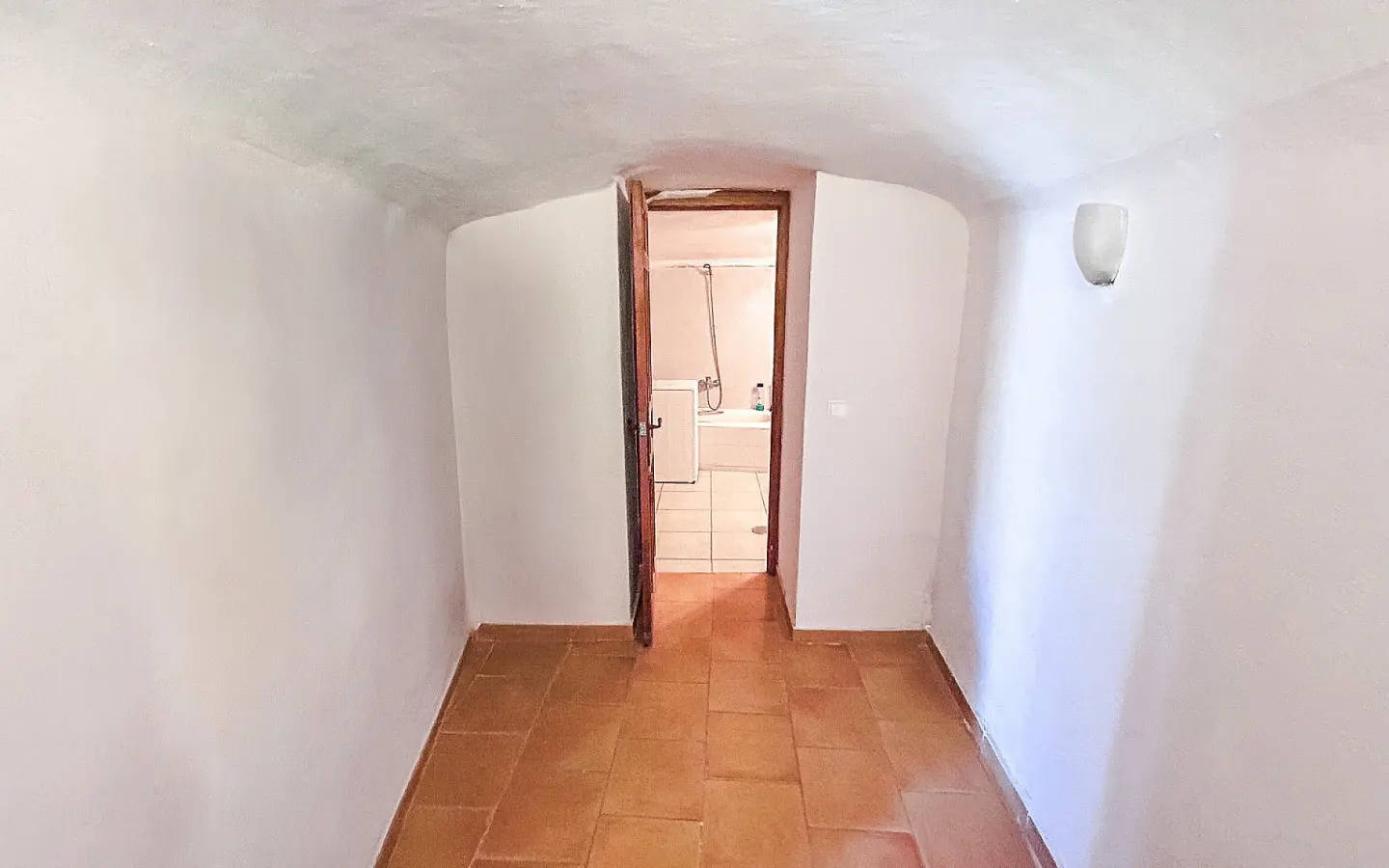 4-bedroom Cave House In Casas Del Señor, Spain (250 M²)