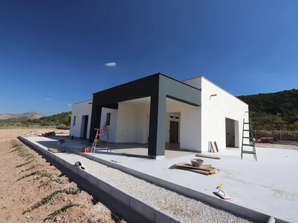 3-bedroom Detached Villa In Macisvenda, Spain (200 M²)