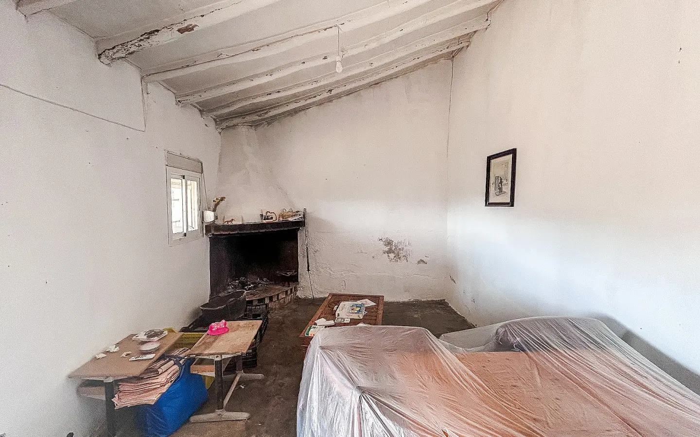 2-bedroom Country House In Elda, Spain (180 M²)