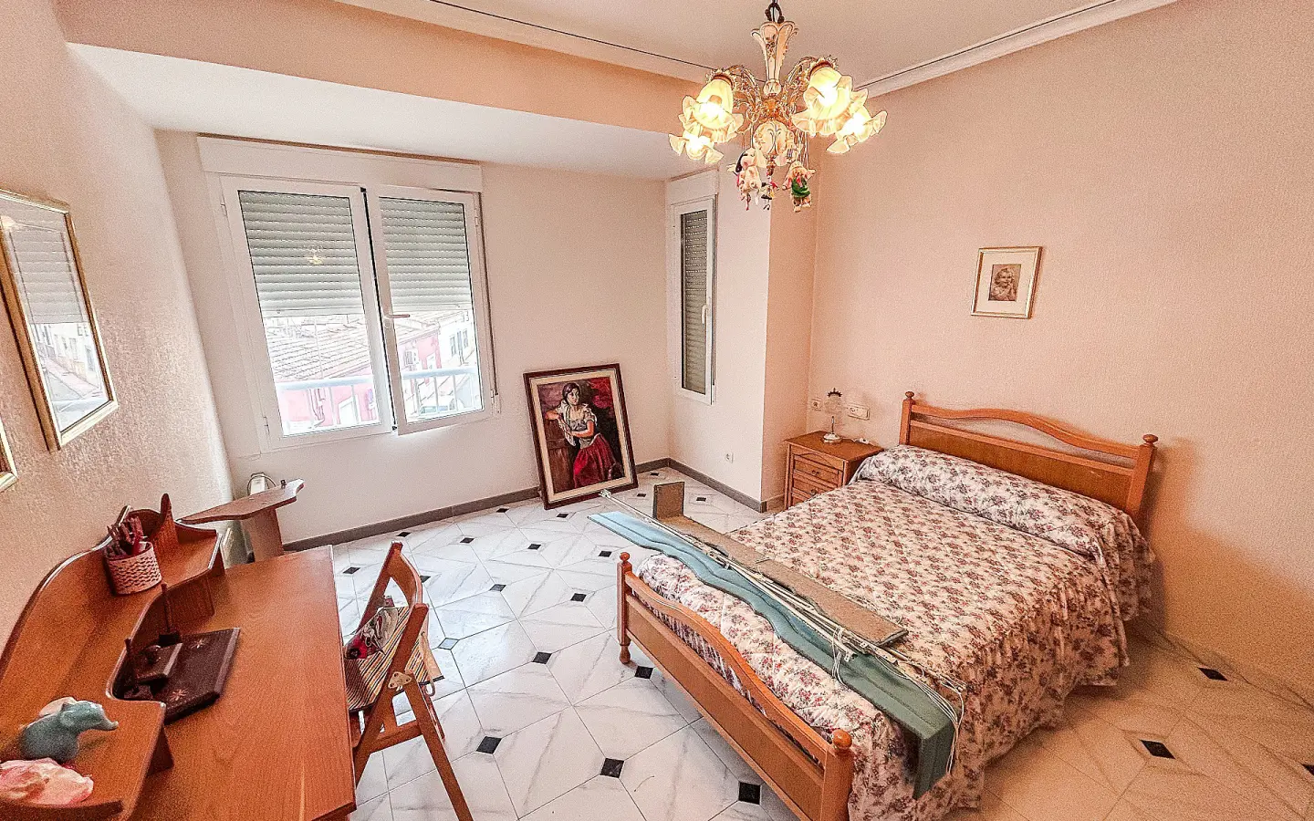 6-bedroom Restoration Project In Monovar, Spain (250 M²)
