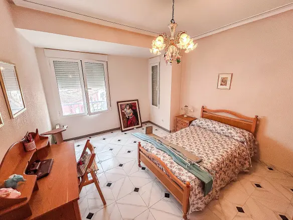 6-bedroom Restoration Project In Monovar, Spain (250 M²)