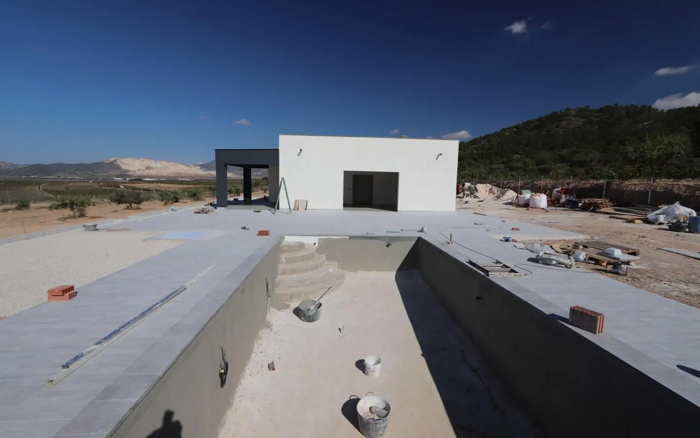 3-bedroom Detached Villa In Macisvenda, Spain (200 M²)