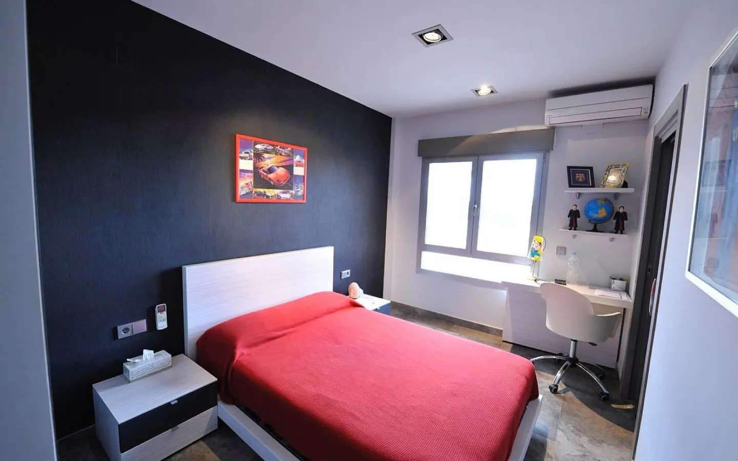 5-bedroom Detached Villa In Yecla, Spain (332 M²)