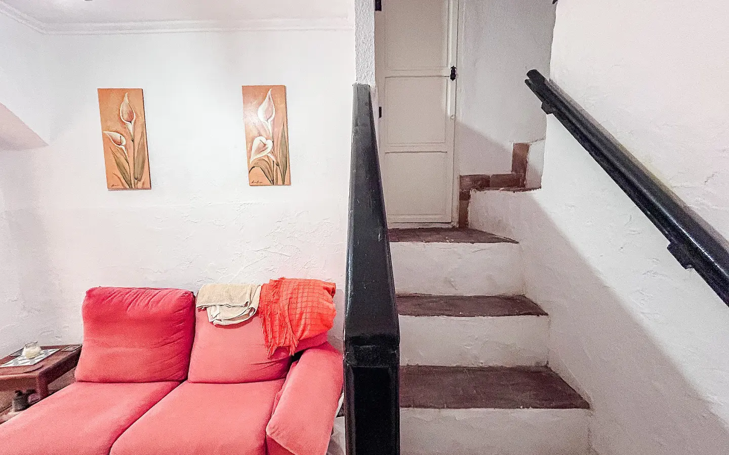 4-bedroom Townhouse In Onil, Spain (160 M²)