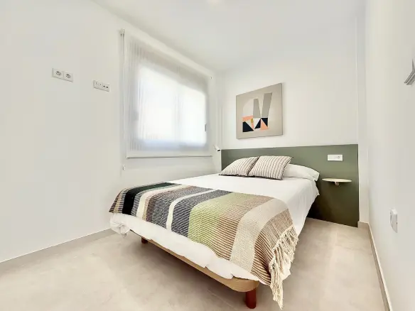 3-bedroom Detached Villa In Cox, Spain (81 M²)