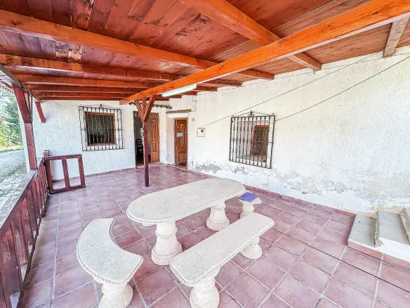 4-bedroom Cave House In Casas Del Señor, Spain (250 M²)