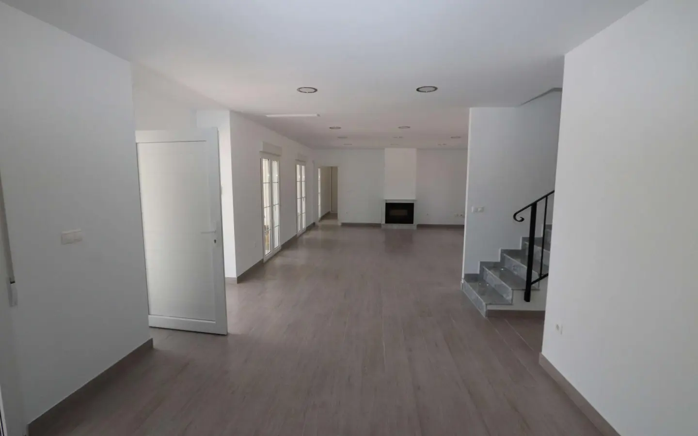 4-bedroom Detached Villa In Pinoso, Spain (245 M²)