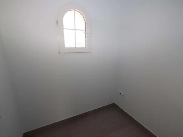 4-bedroom Detached Villa In Pinoso, Spain (245 M²)