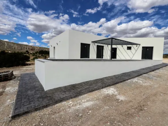 4-bedroom Detached Villa In Aspe, Spain (155 M²)