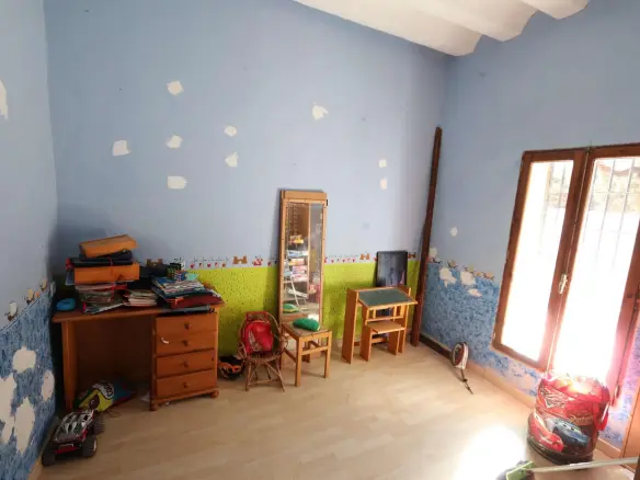 10-bedroom Commercial In Pinoso, Spain (700 M²)