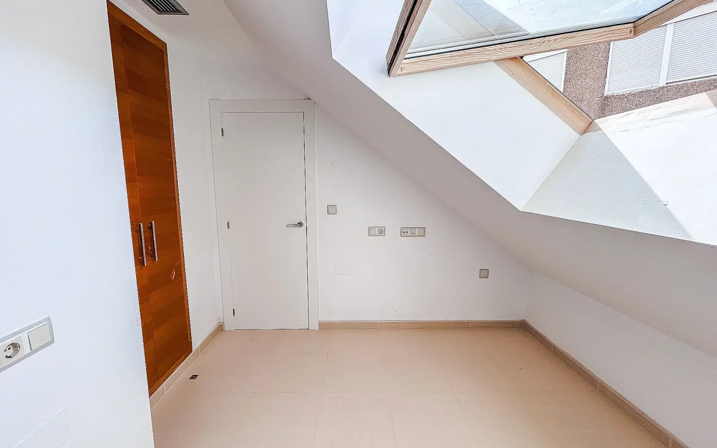 2-bedroom Apartment In Crevillente, Spain (70 M²)