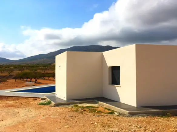 4-bedroom Detached Villa In Hondón De Las Nieves, Spain (155 M²)