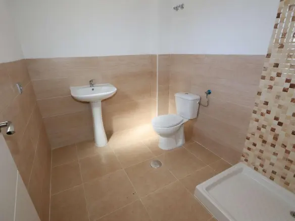 11-bedroom Commercial In Fortuna, Spain (500 M²)