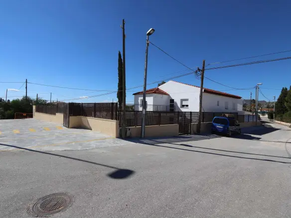 11-bedroom Commercial In Fortuna, Spain (500 M²)