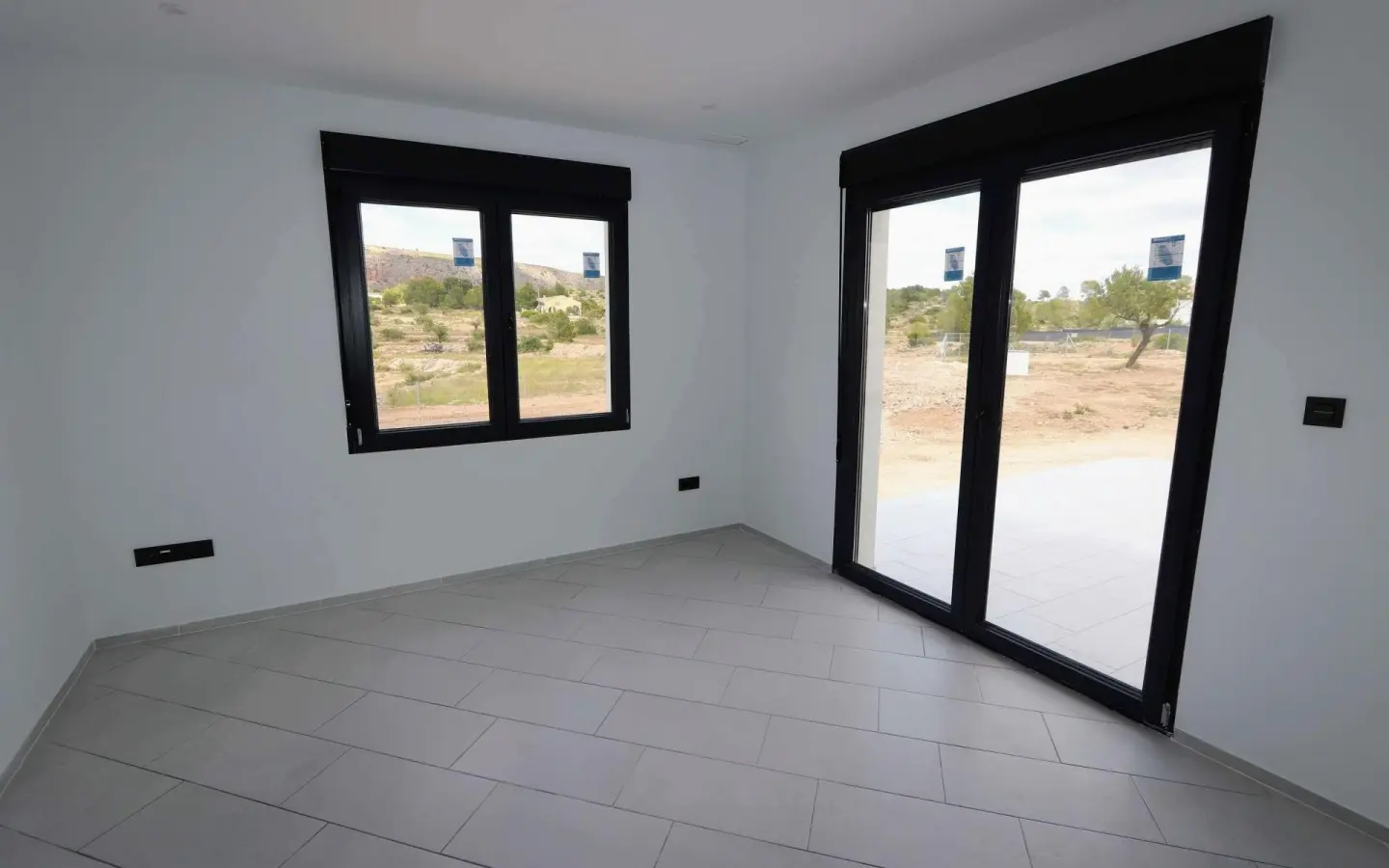 4-bedroom Detached Villa In Aspe, Spain (155 M²)