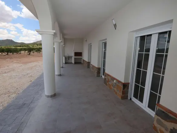 4-bedroom Detached Villa In Pinoso, Spain (245 M²)