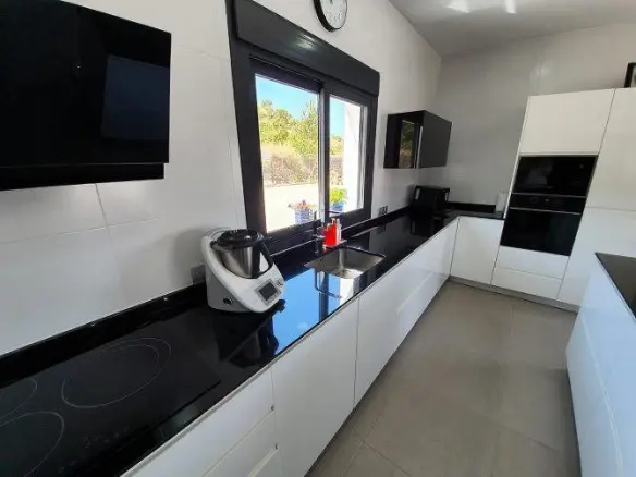 3-bedroom Detached Villa In Macisvenda, Spain (200 M²)