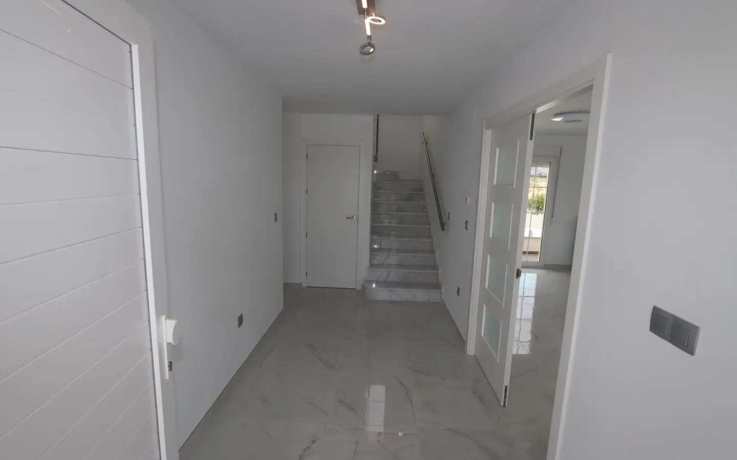 4-bedroom Detached Villa In Pinoso, Spain (180 M²)