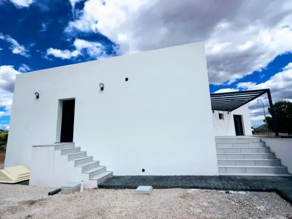4-bedroom Detached Villa In Aspe, Spain (155 M²)