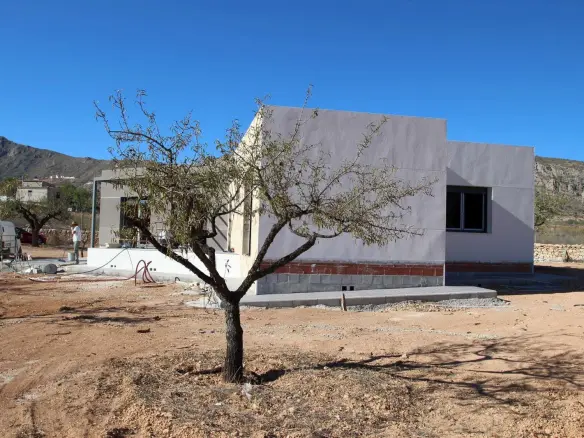 4-bedroom Detached Villa In Hondón De Las Nieves, Spain (155 M²)