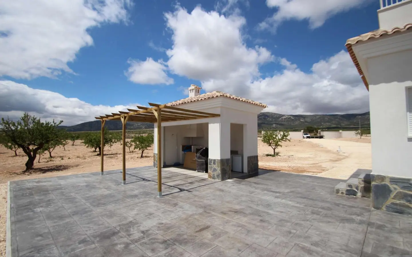 4-bedroom Detached Villa In Pinoso, Spain (150 M²)