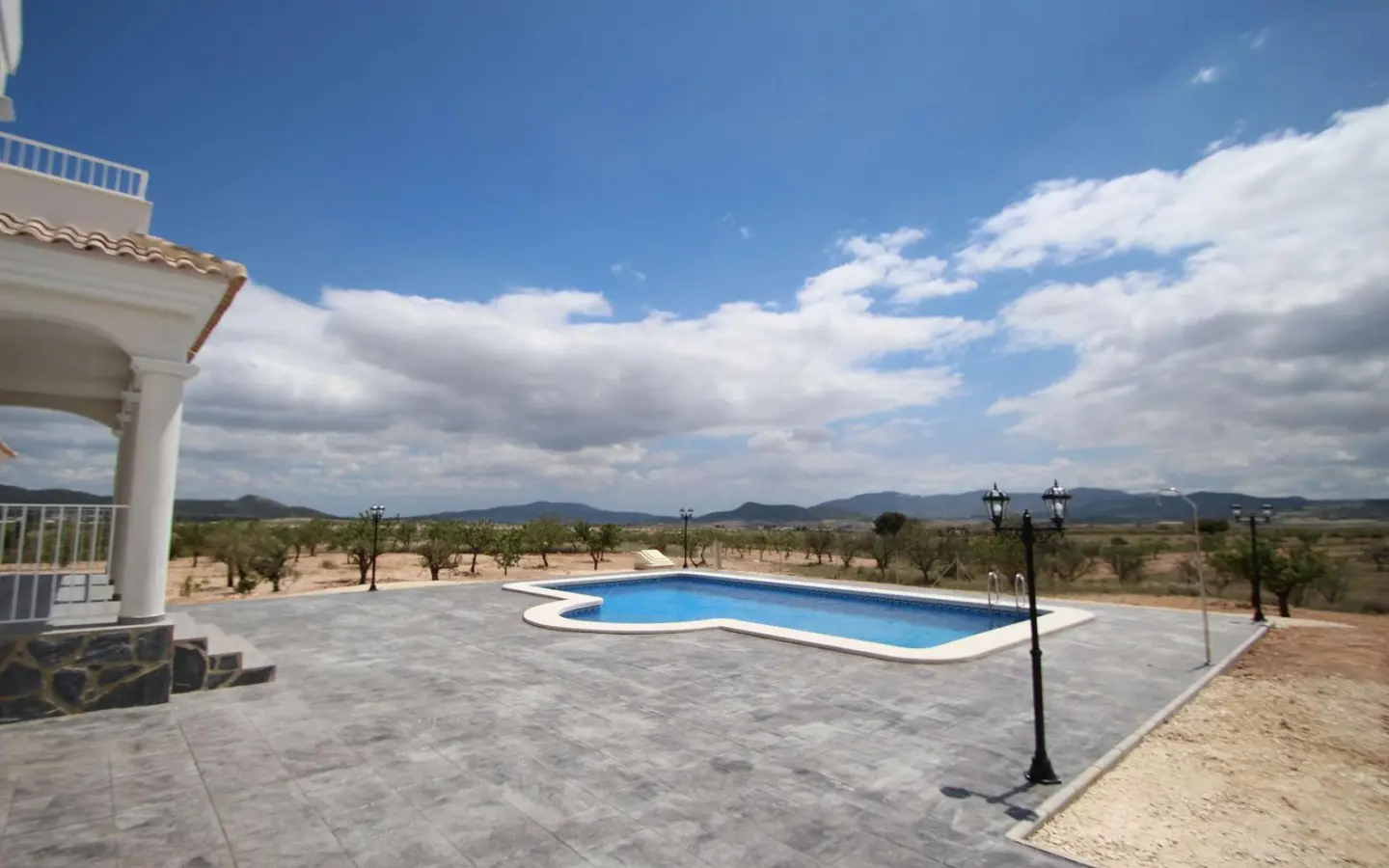4-bedroom Detached Villa In Pinoso, Spain (150 M²)