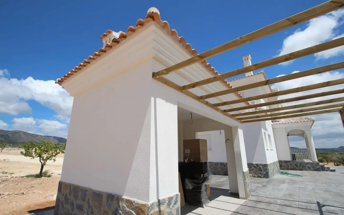 4-bedroom Detached Villa In Pinoso, Spain (150 M²)