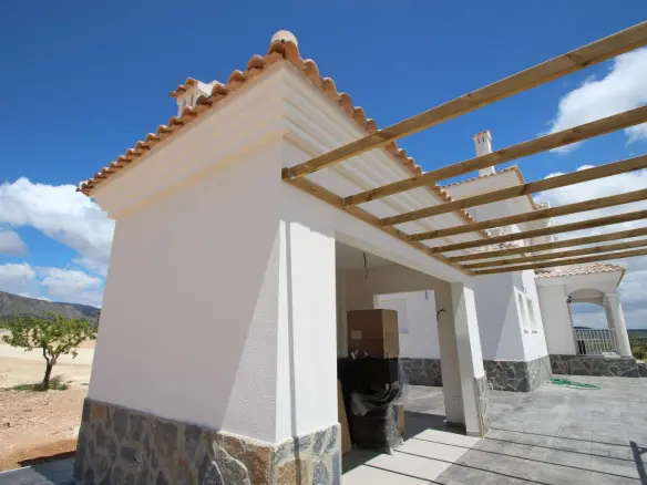4-bedroom Detached Villa In Pinoso, Spain (150 M²)