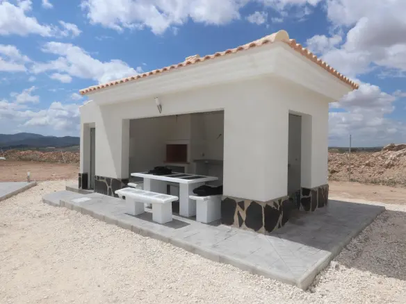 4-bedroom Detached Villa In Pinoso, Spain (180 M²)