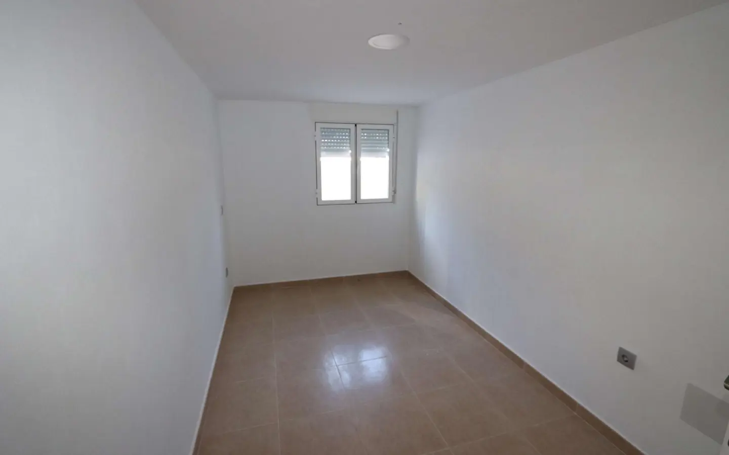 11-bedroom Commercial In Fortuna, Spain (500 M²)