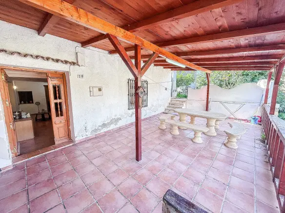 4-bedroom Cave House In Casas Del Señor, Spain (250 M²)