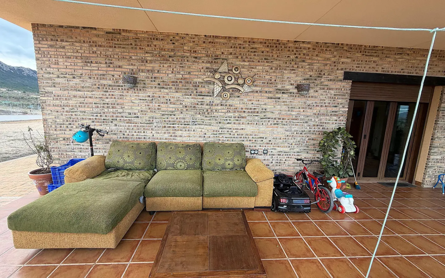 2-bedroom Country House In Yecla, Spain (188 M²)