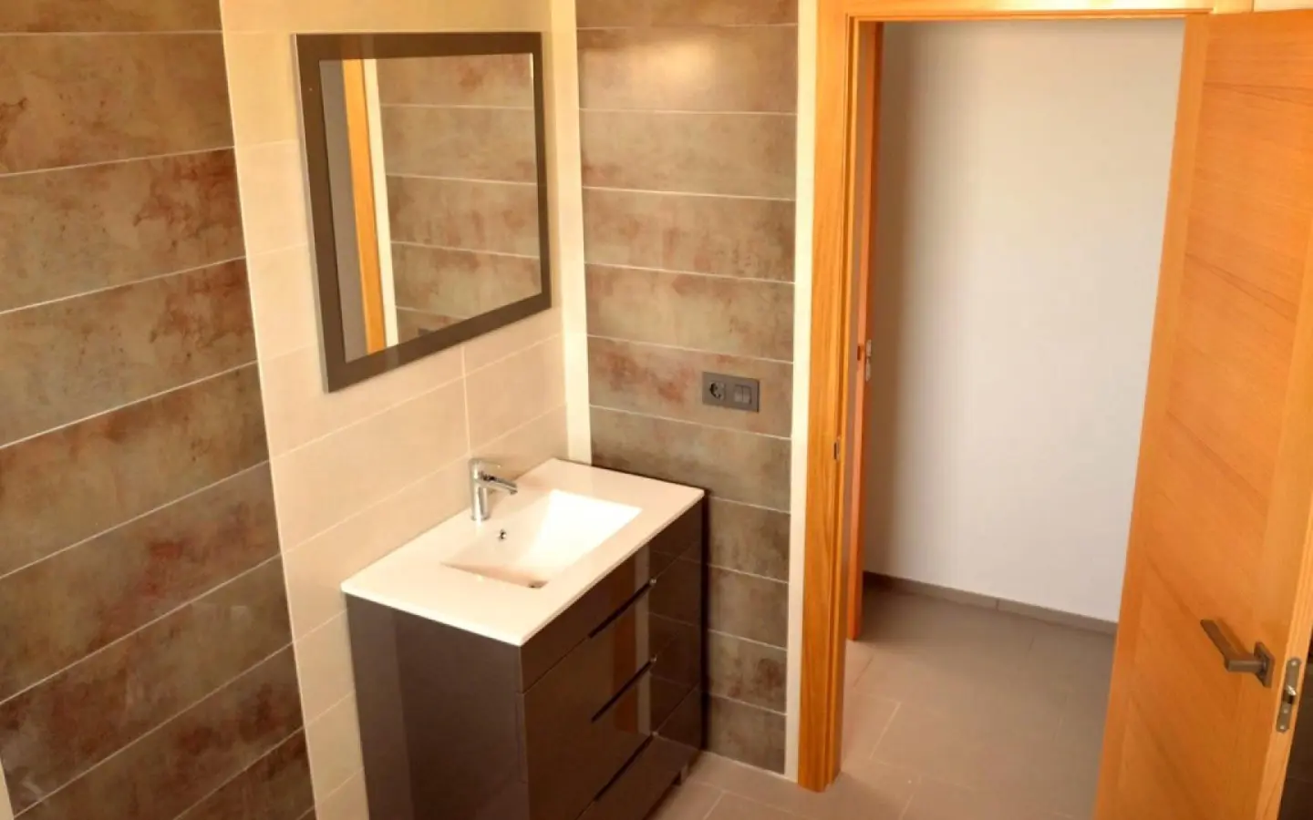 4-bedroom Detached Villa In Hondón De Las Nieves, Spain (155 M²)