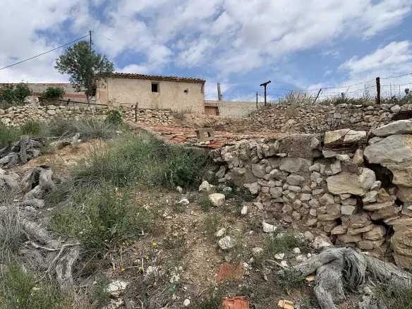 3-bedroom Country House In Macisvenda, Spain (180 M²)