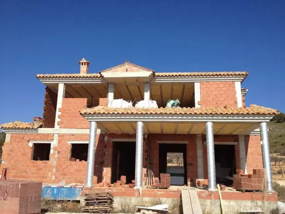 4-bedroom Detached Villa In Pinoso, Spain (150 M²)