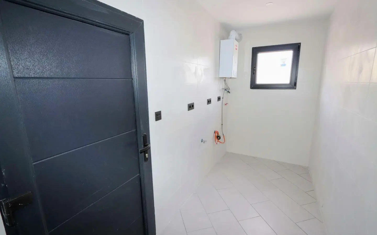 4-bedroom Detached Villa In Aspe, Spain (155 M²)